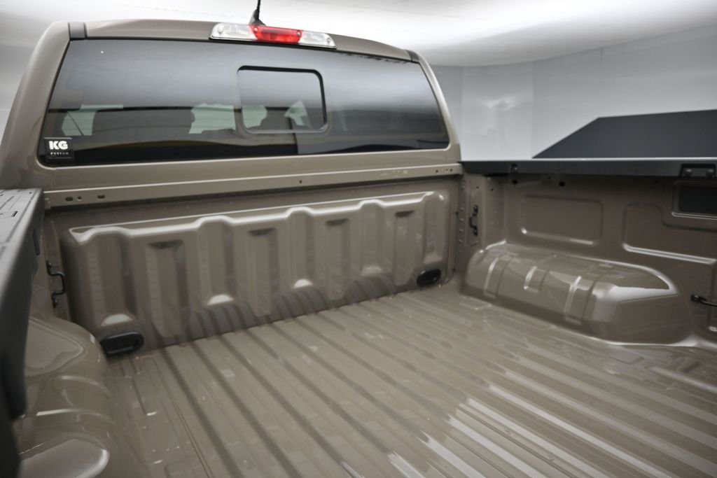 New 2026 Marsh Gray Ford XLT image 20