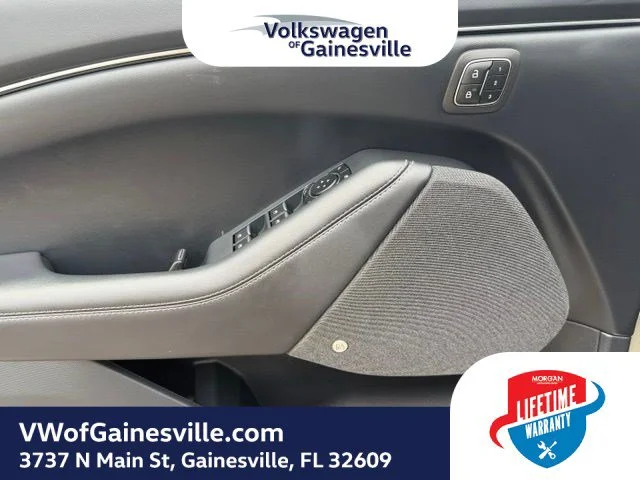 Used 2024 White Metallic Ford Premium image 16