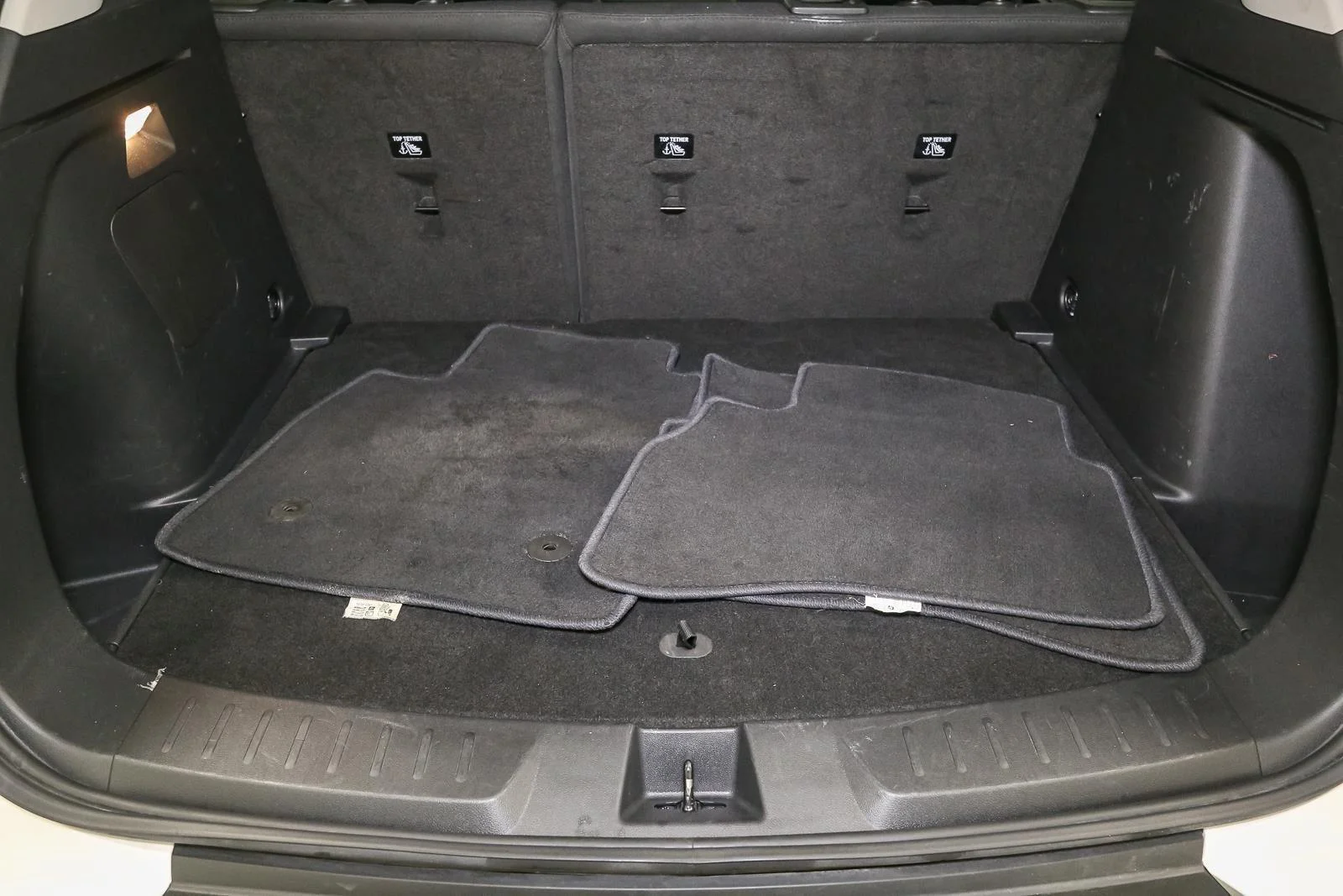 Used 2024 Summit White Chevrolet LT image 12