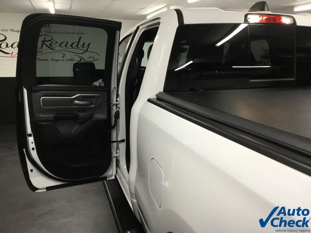 Used 2021 White Ram Big Horn/Lone Star image 32