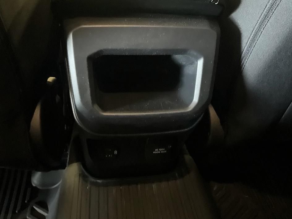 Used 2024 White Ford XLT image 27