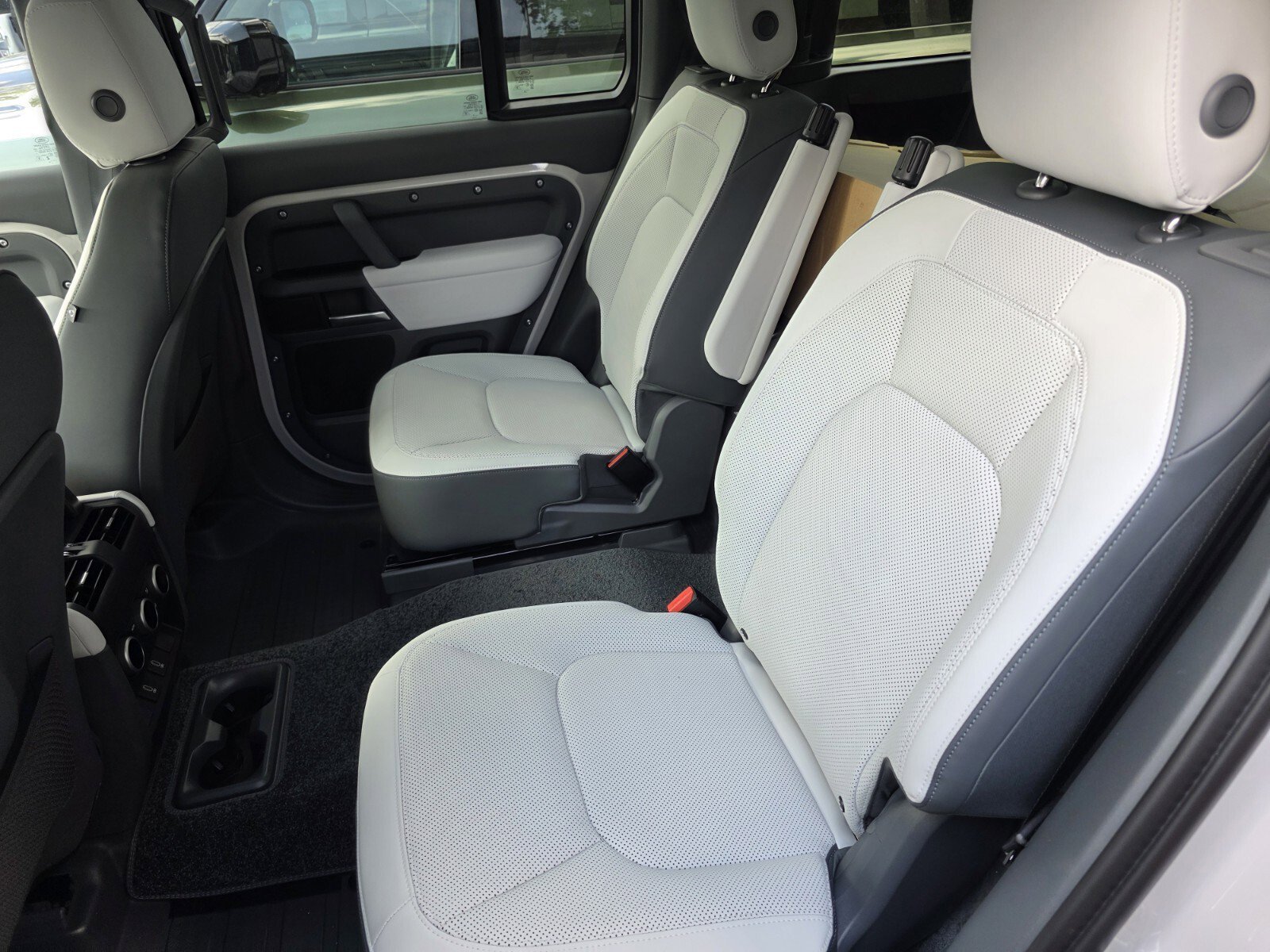 New 2026 Borasco Grey Land Rover P300 S image 13
