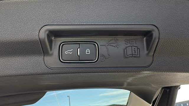 New 2026 Agate Black Metallic Ford Active image 32