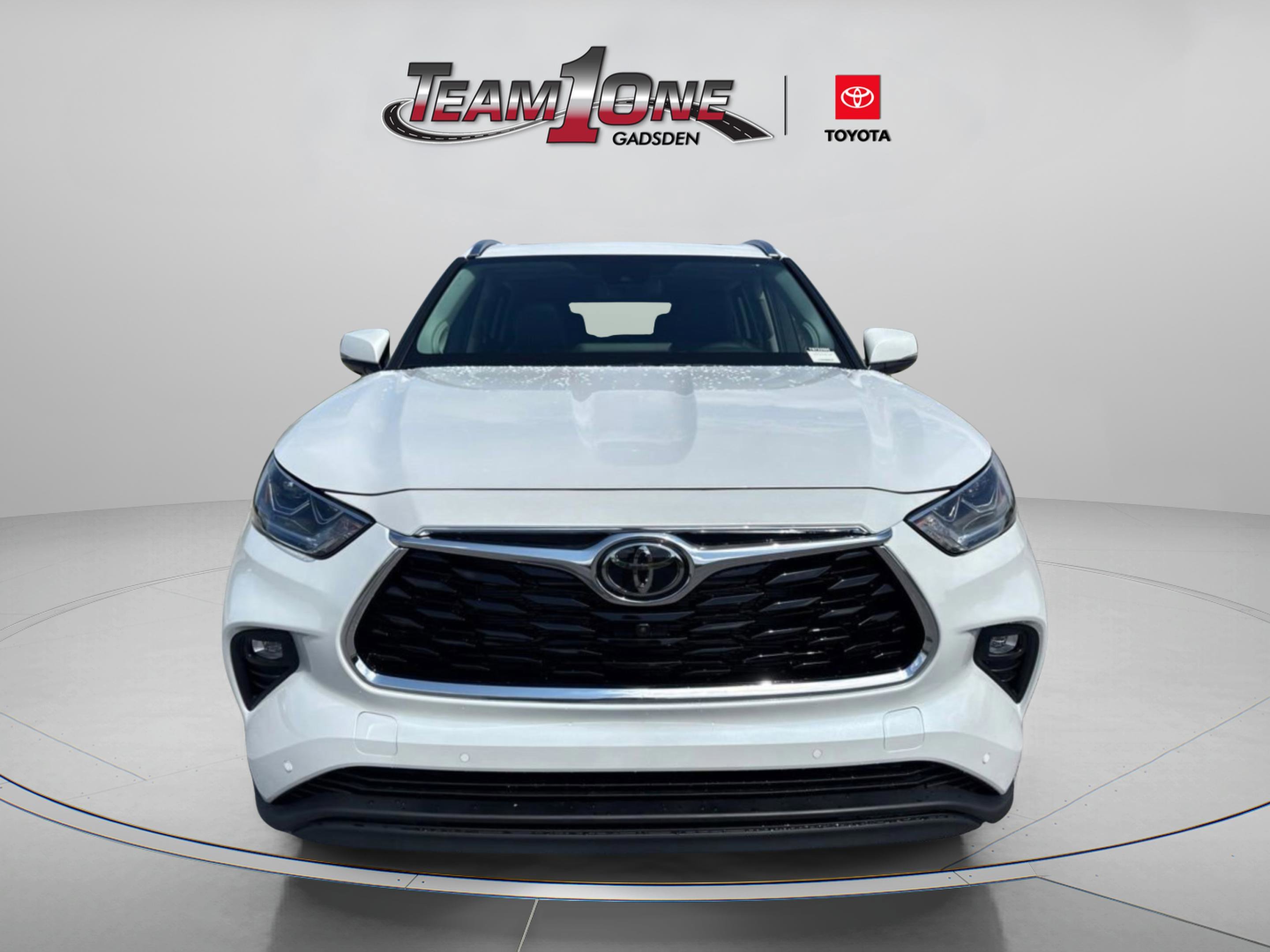 New 2026 0089/Wind Chill Toyota Hybrid Limited image 3