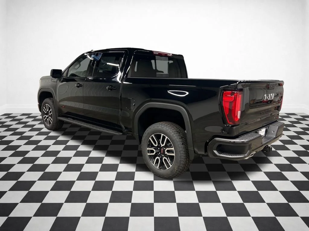 2026 GMC Sierra 1500 AT4 - Photo 6