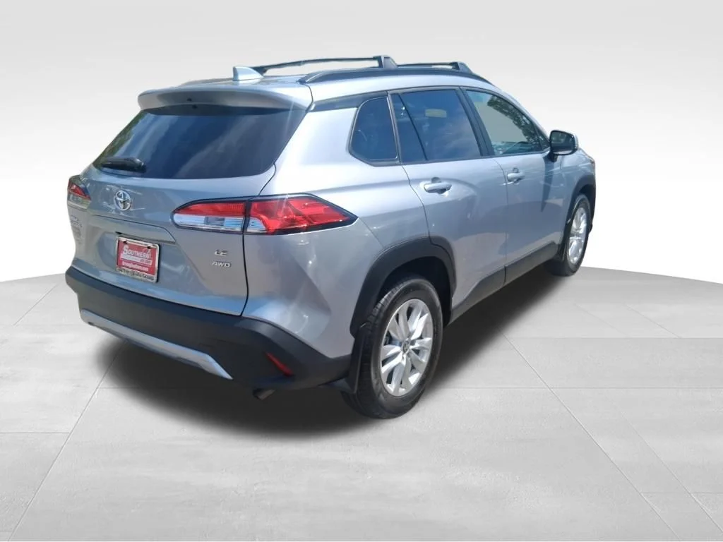 Used 2024 Silver Toyota LE image 5