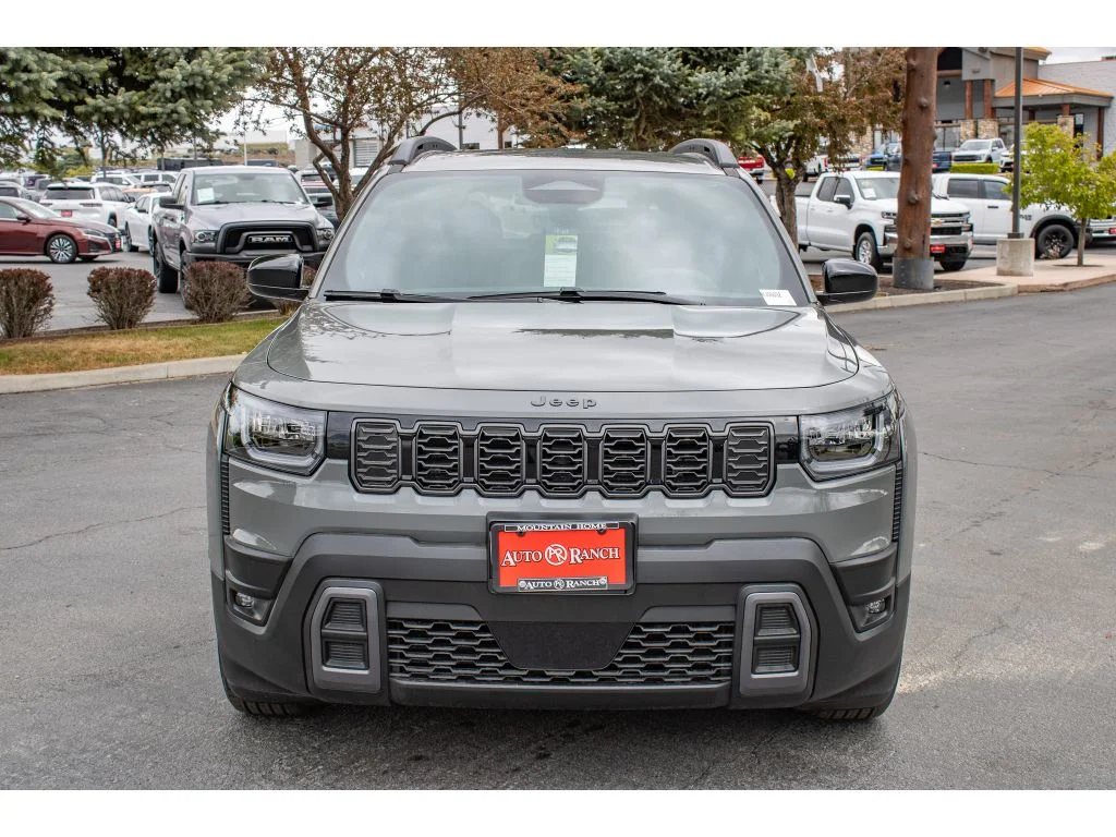 New 2026 Sting-Gray Clearcoat Jeep Laredo image 3