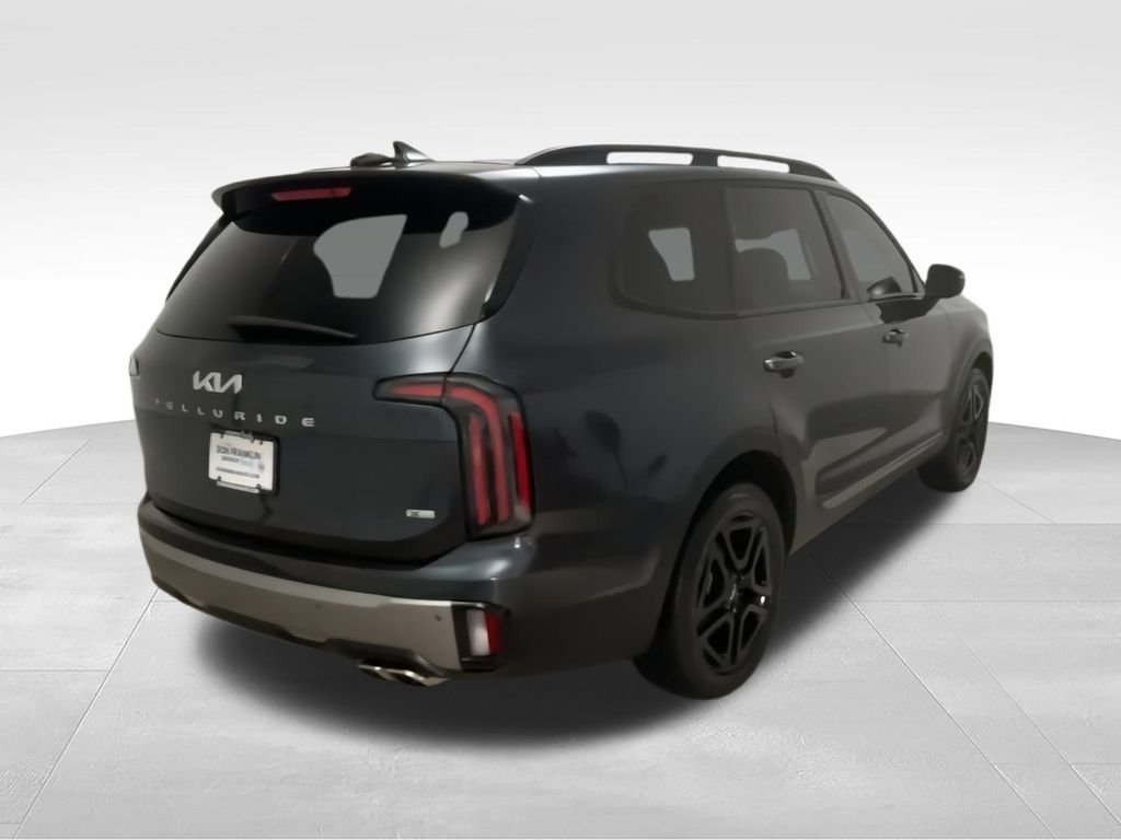 Used 2023 Gray Kia EX X-Line image 9