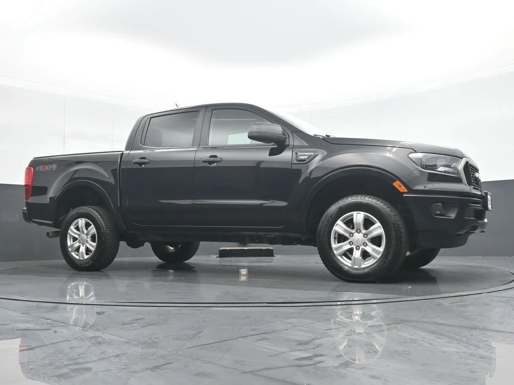 Used 2023 Black Ford XLT image 34