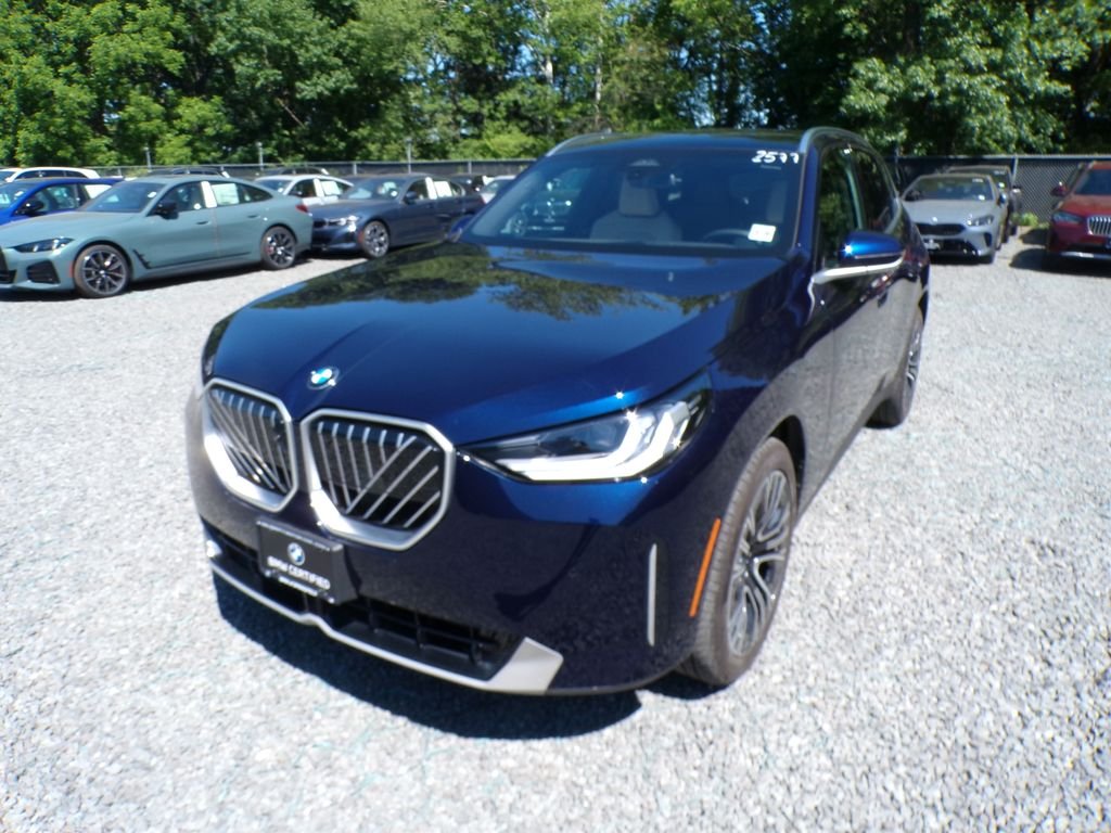 2025 BMW X3 30 XDRIVE's photo