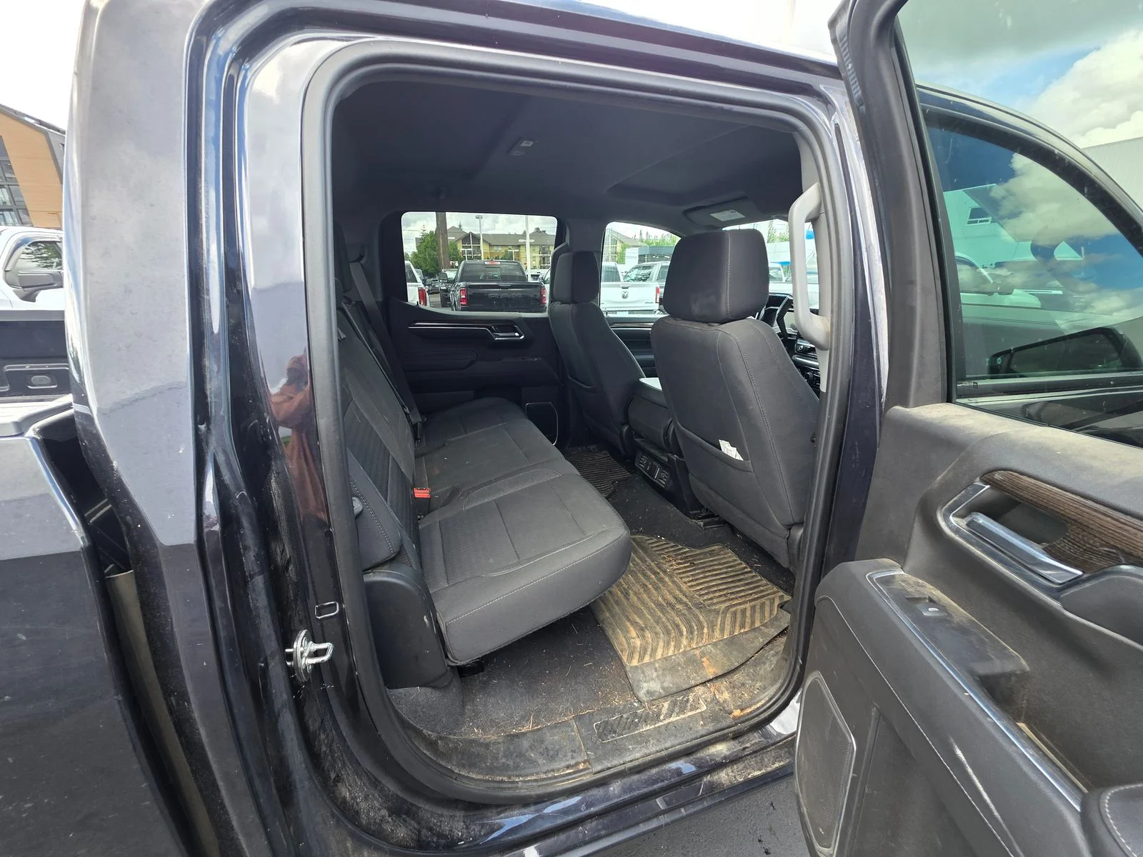 Used 2022 Dark Ash Metallic Chevrolet LT image 14