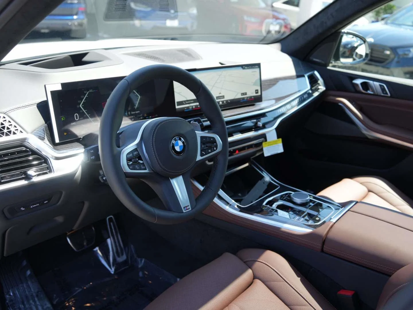 New 2026 Mineral White Metallic BMW sDrive40i image 14