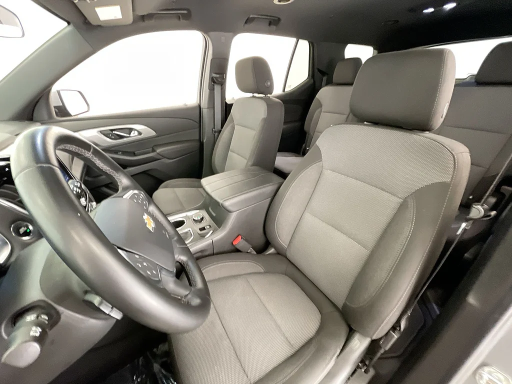 Used 2023 Sterling Gray Metallic Chevrolet LT Cloth image 19