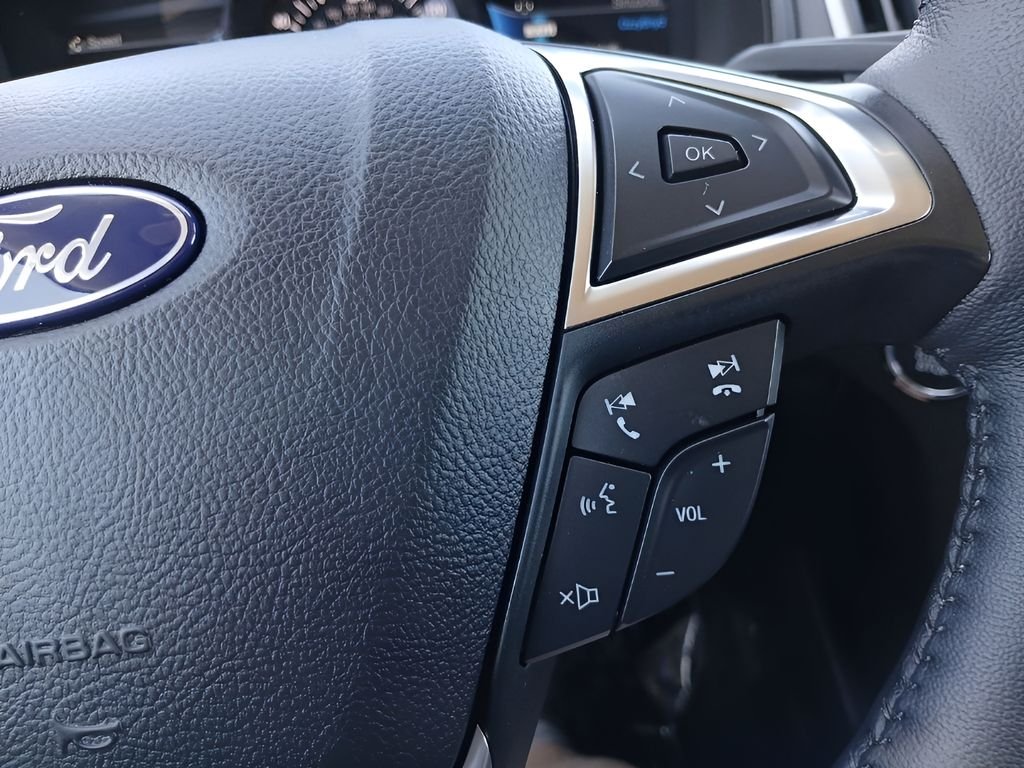 Used 2024 Silver Ford SEL image 19