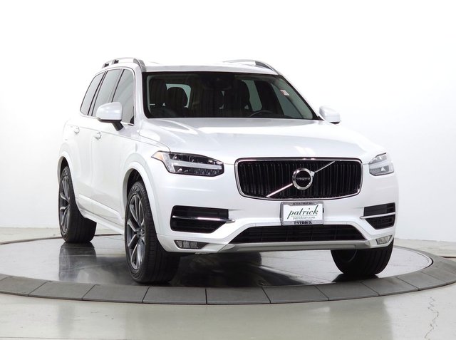 2019 Volvo XC90 T5 Momentum