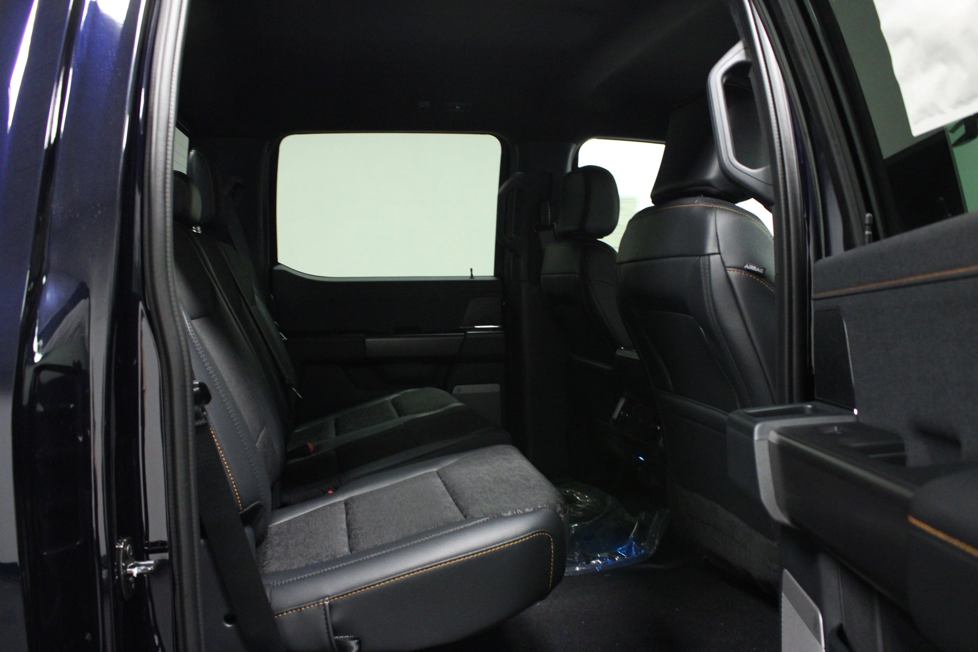 New 2026 Antimatter Blue Metallic Ford Tremor® image 15