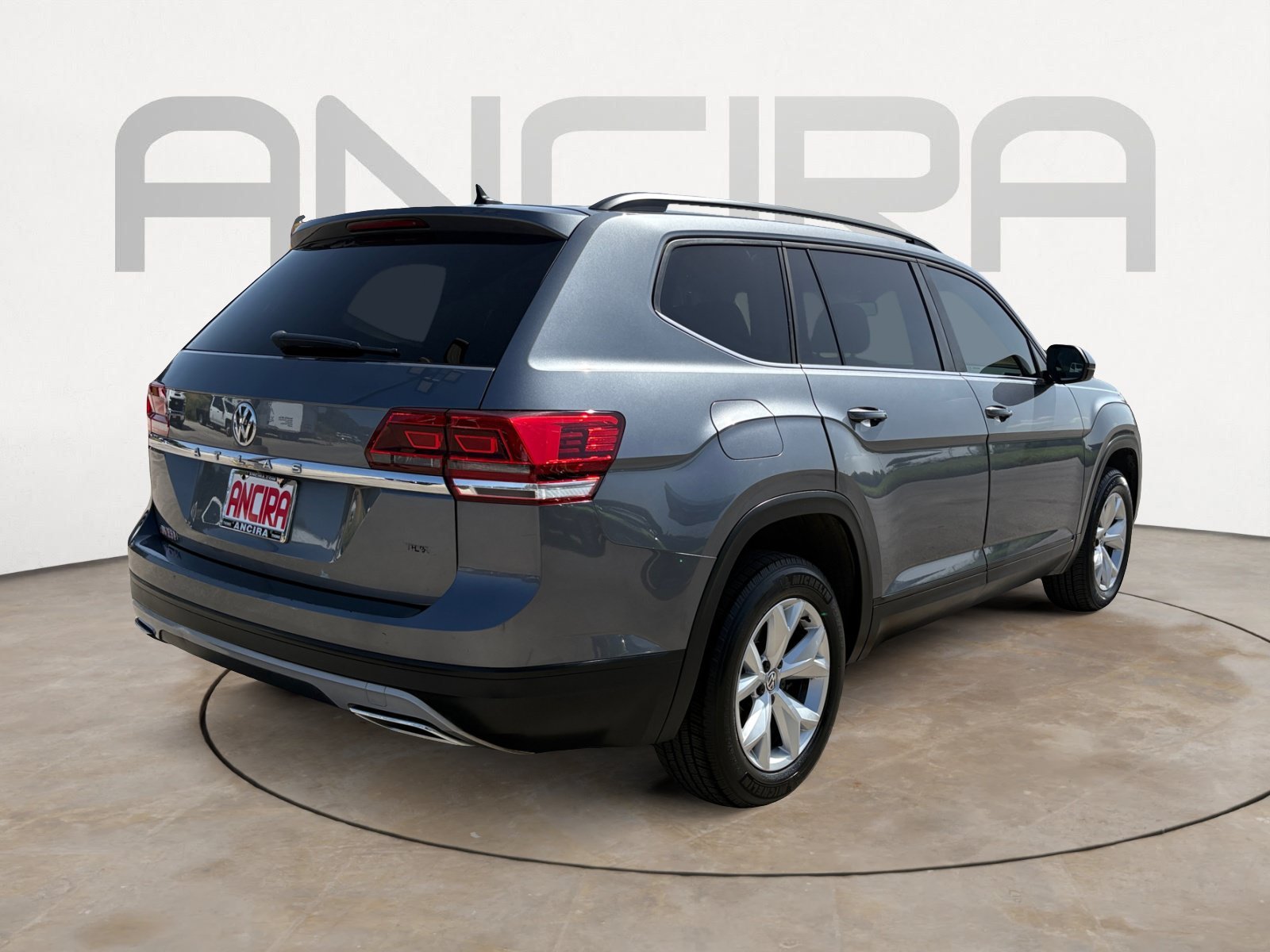 Used 2020 Platinum Gray Metallic Volkswagen 2.0T S image 11