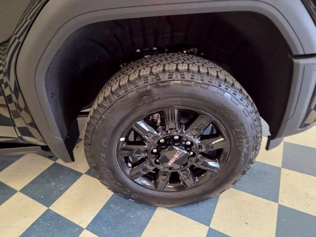 New 2026 Onyx Black GMC AT4 image 11