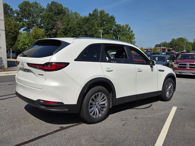 Used 2025 White Mazda 3.3 Turbo Select image 9