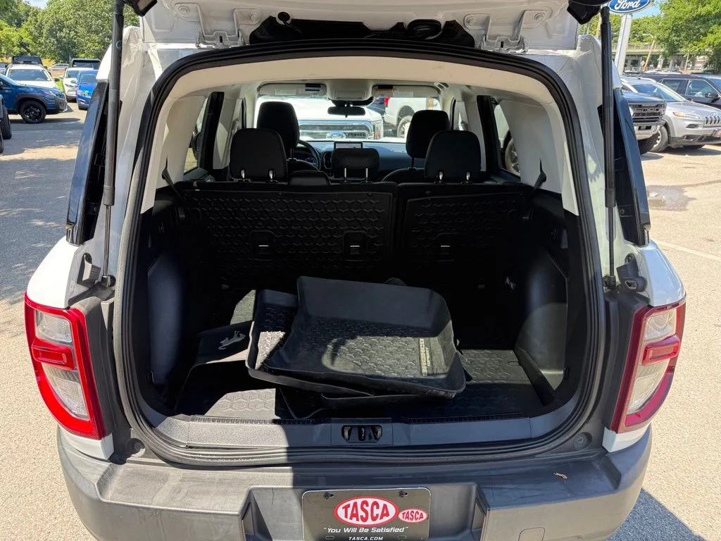 Used 2021 White Ford Big Bend image 22
