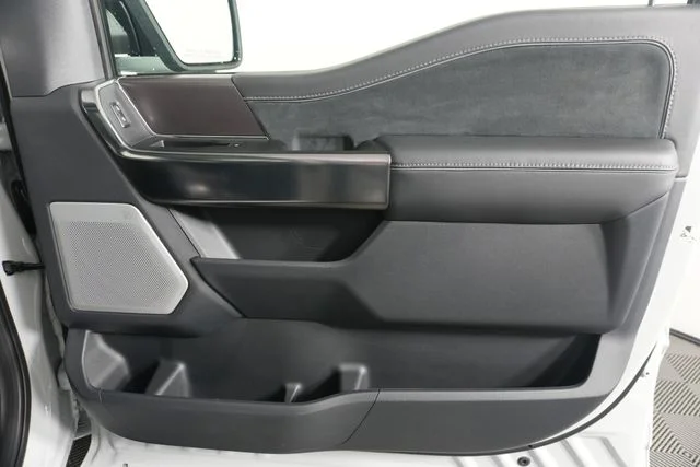 New 2026 Avalanche Ford Platinum® image 37