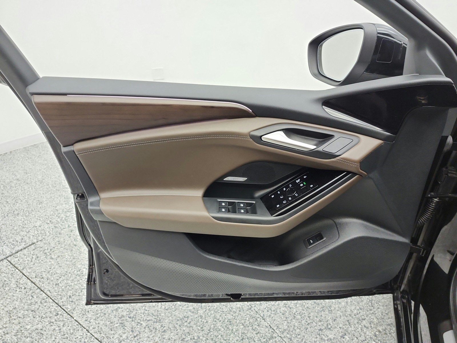 Used 2025 Mythos Black Metallic Audi Premium Plus image 28