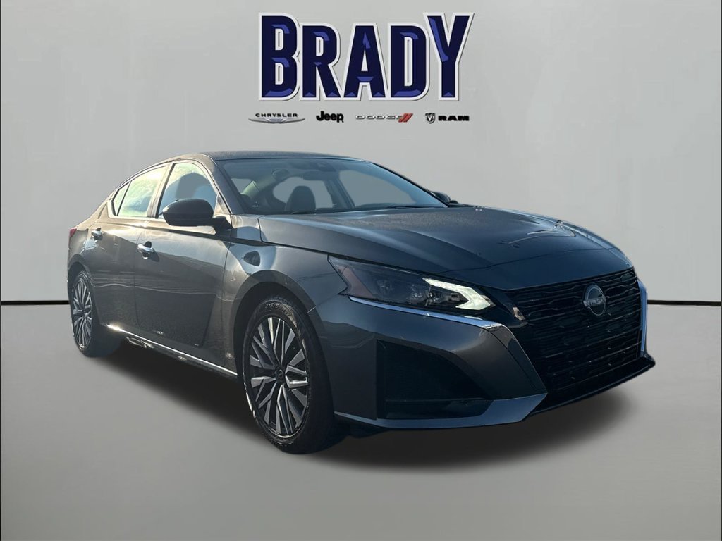 2025 Nissan Altima