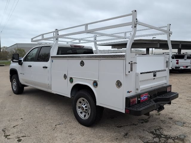 New 2025 Summit White Chevrolet WT image 2