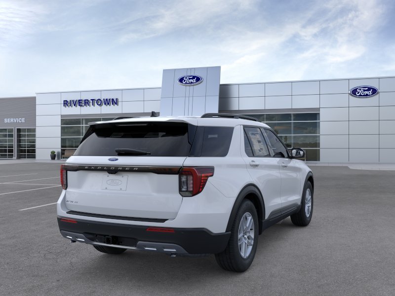 New 2026 Space White Metallic Ford Active image 8