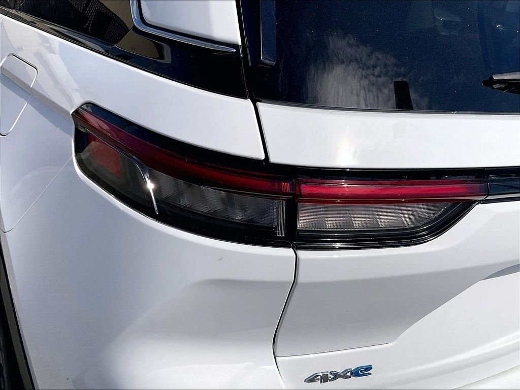 Used 2023 White Jeep 4xe image 34