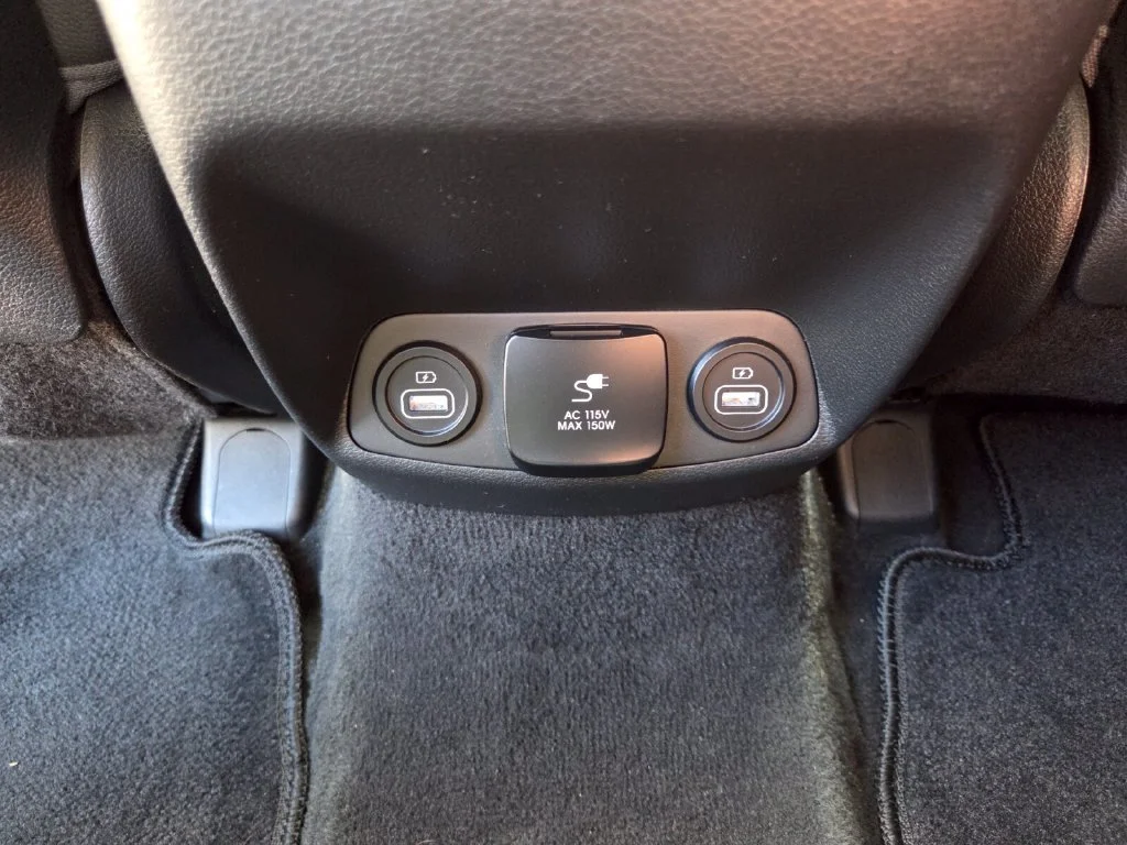 2021 Hyundai Santa Fe Limited - Photo 15