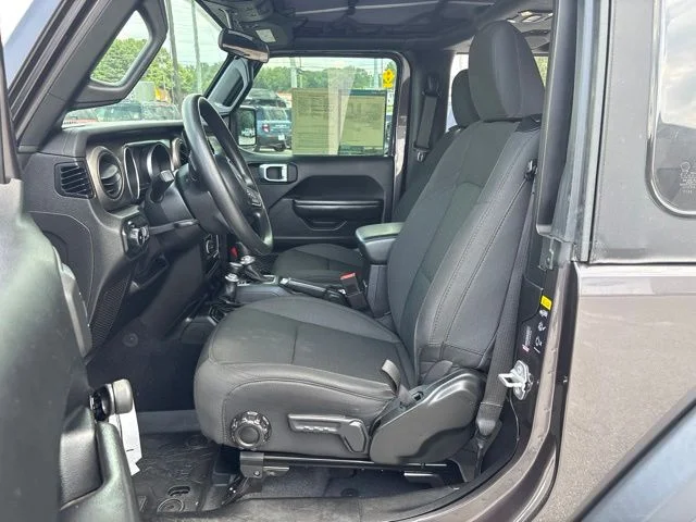 Used 2020 Gray Jeep Sport image 11