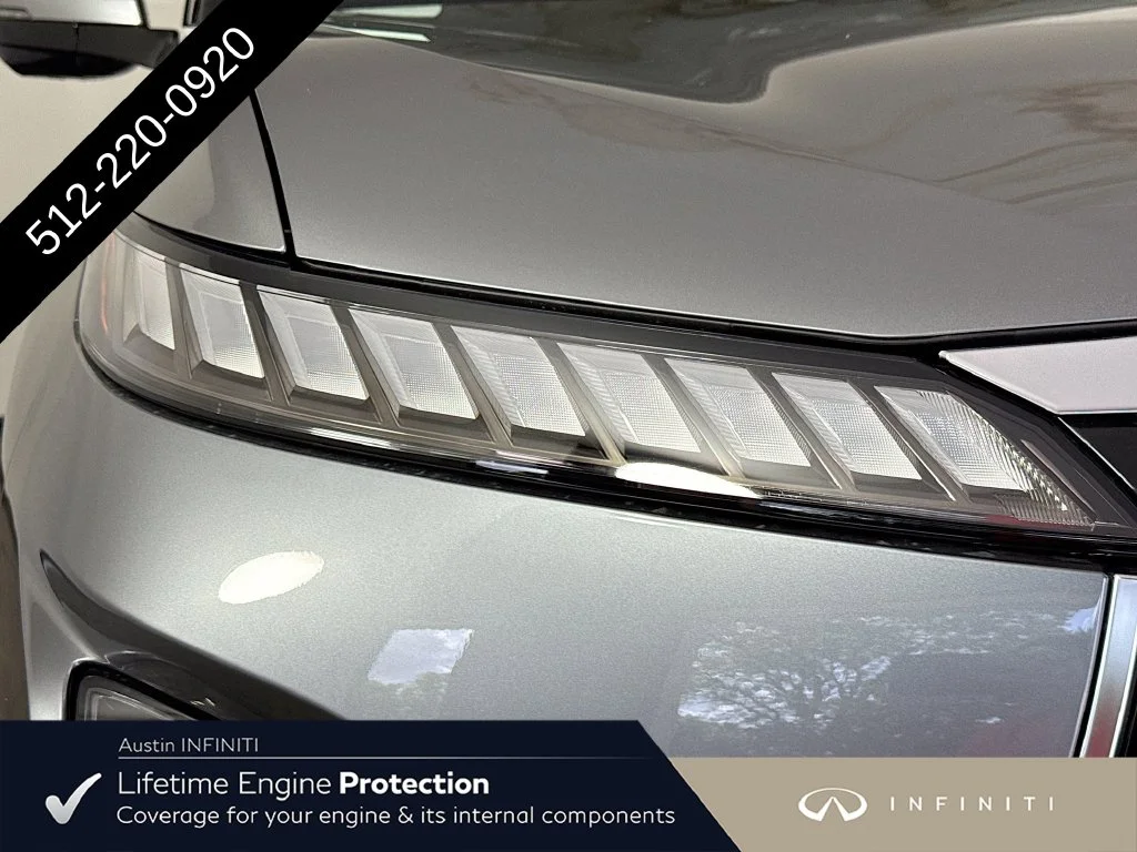 New 2027 Silver INFINITI LUXE image 42