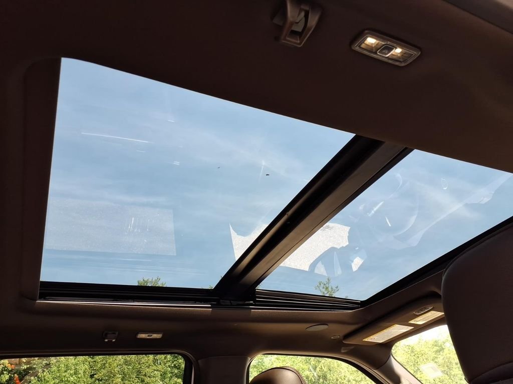 New 2026 Star White Metallic Tri-Coat Ford F-250® King Ranch® image 17