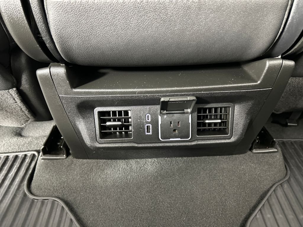 Used 2025 Black GMC SLT image 20