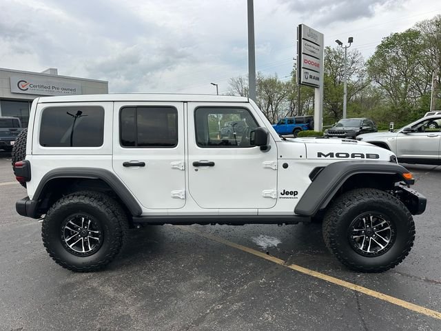 New 2026 Bright White Clear-Coat Exterior Paint Jeep 392 Moab image 5