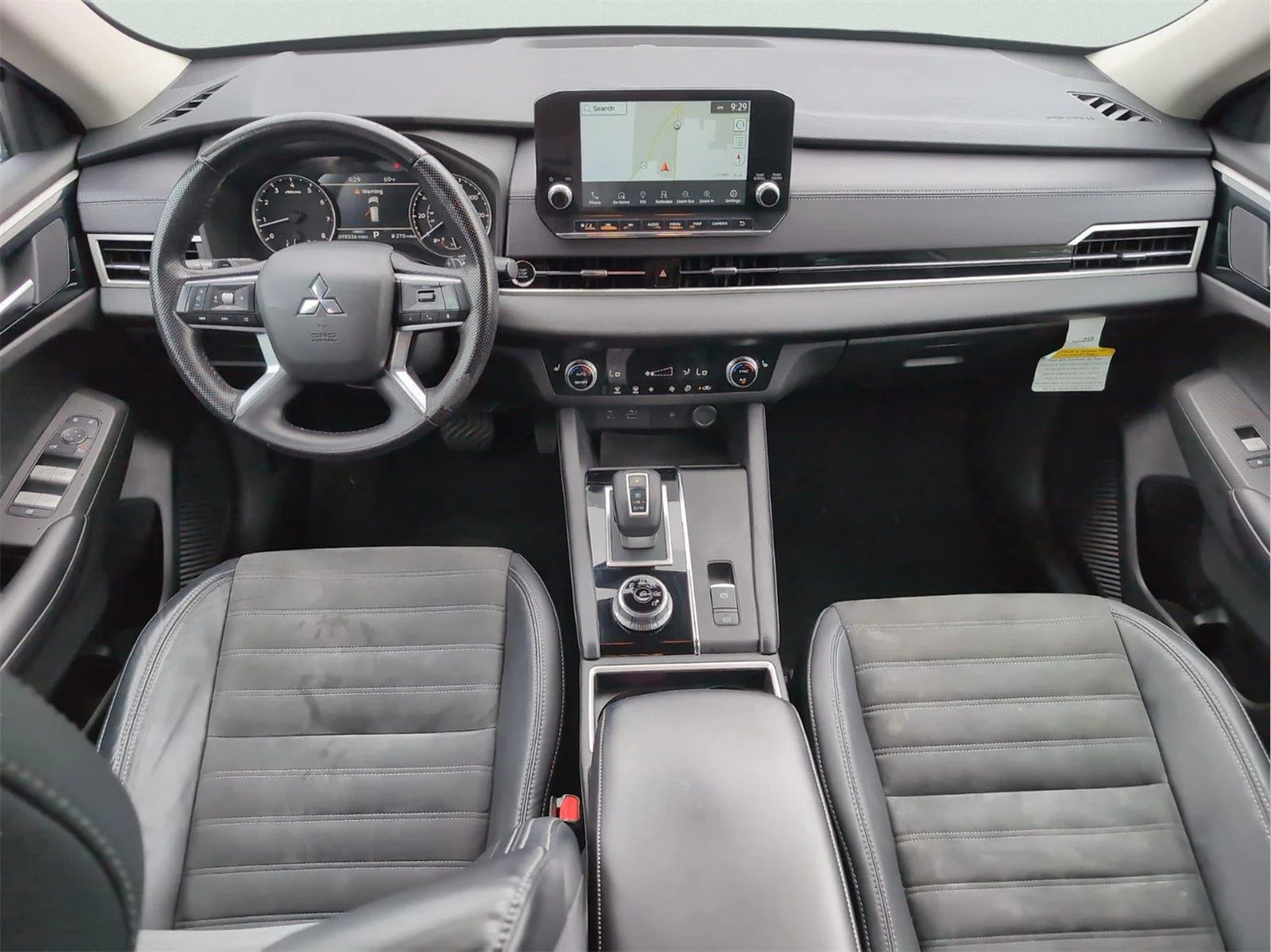 Used 2022 White Diamond Mitsubishi Black Edition image 26
