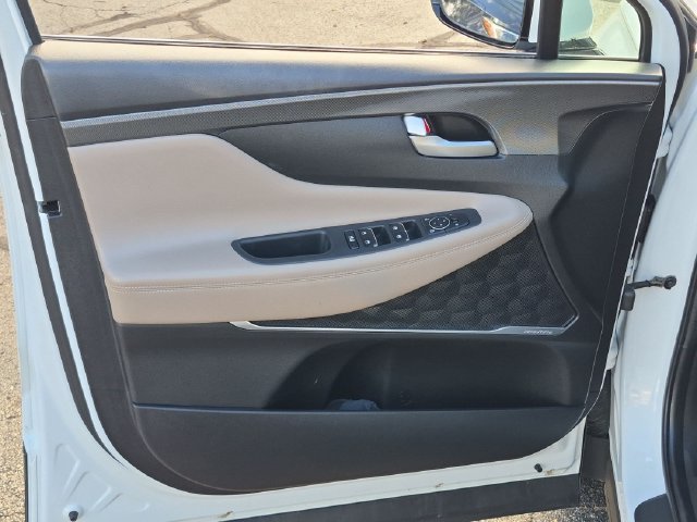 Used 2023 White Hyundai SEL image 13