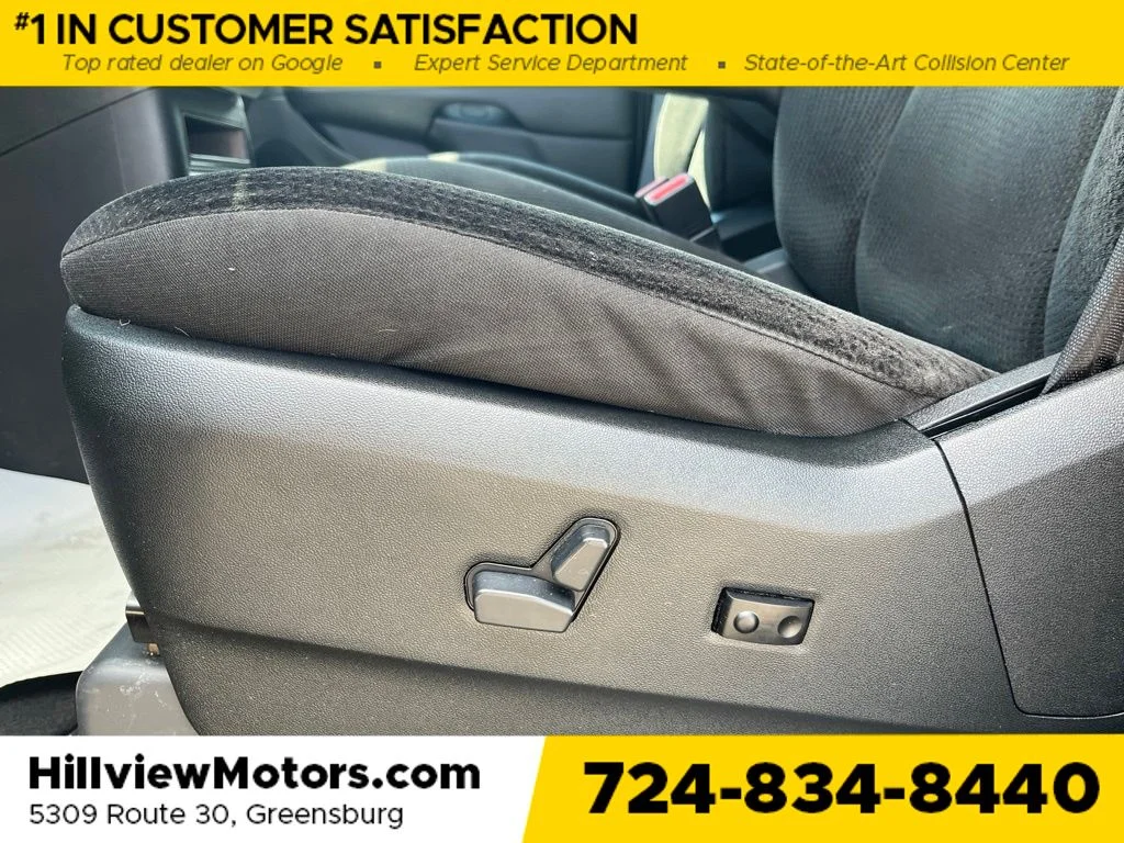 Used 2019 Red Dodge SE image 15