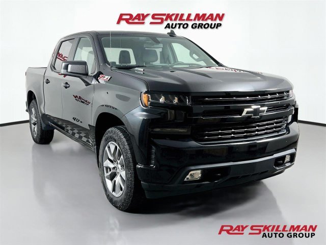Used 2021 Black Chevrolet RST image 1