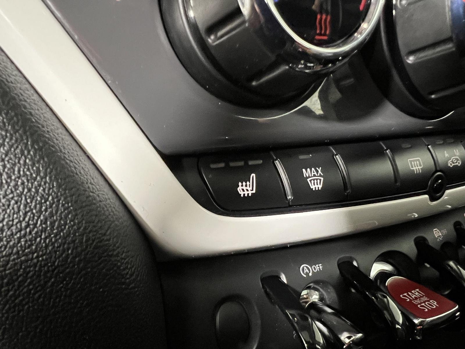 Used 2020 Light White MINI Cooper S image 10