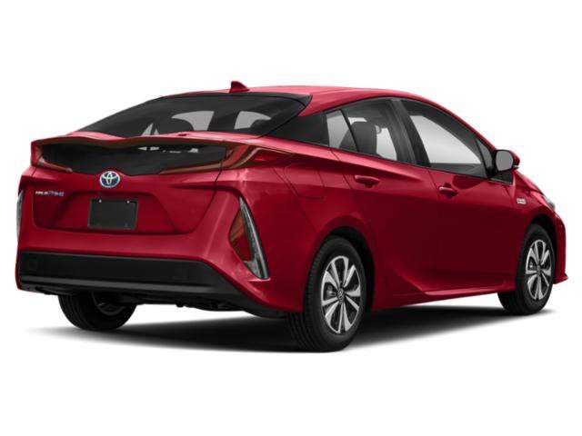 Used 2018 Classic Silver Toyota  image 2