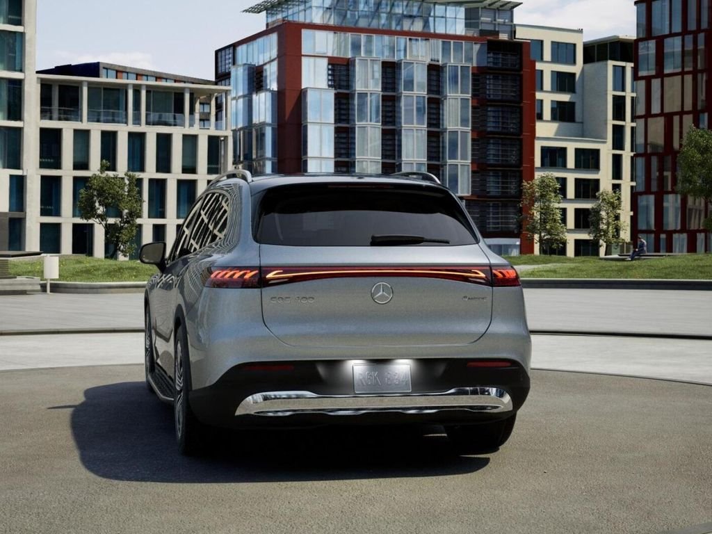 New 2026 Cirrus Silver Metallic Mercedes-Benz 400 4MATIC® image 26