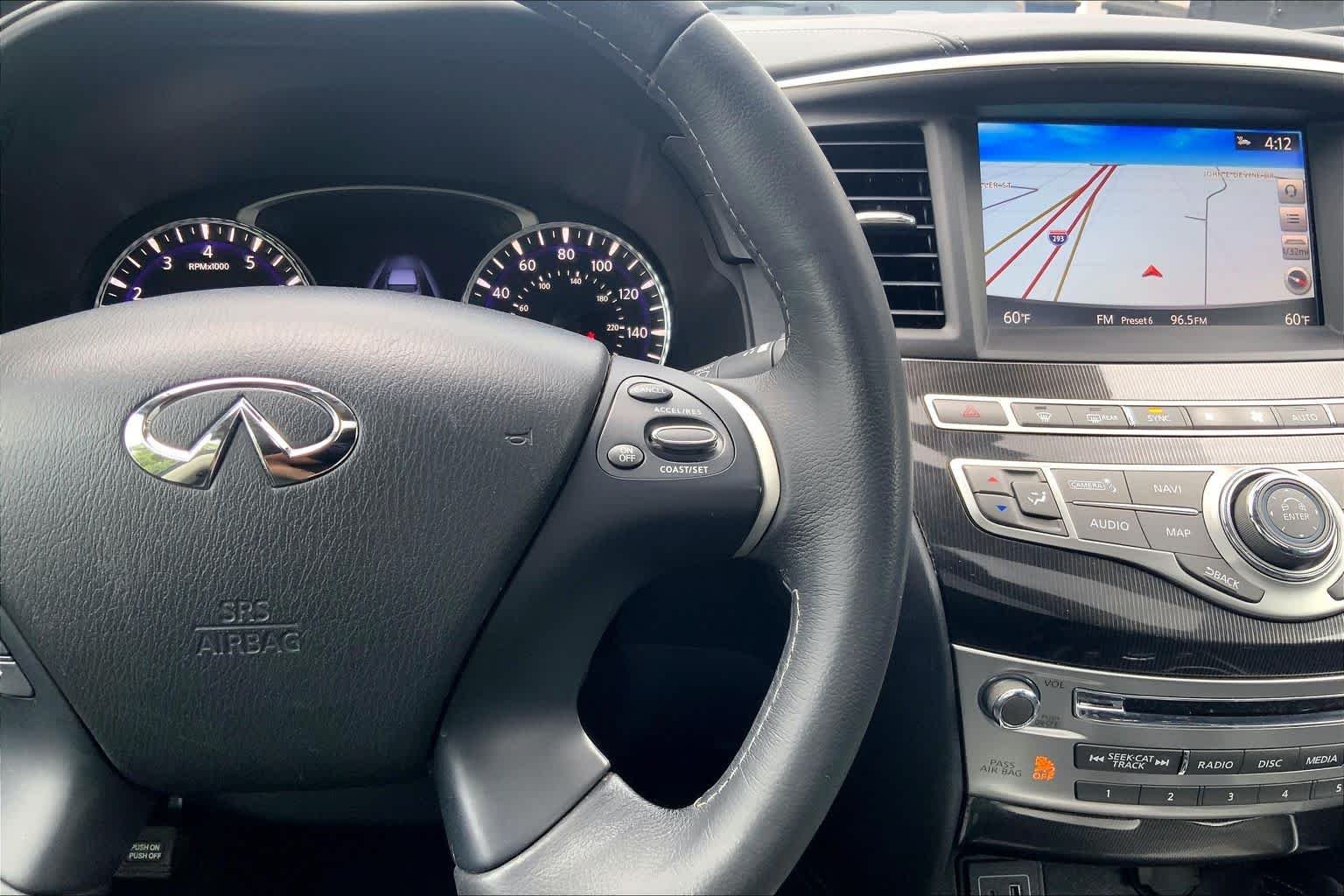 Used 2019 Liquid Platinum INFINITI LUXE image 24
