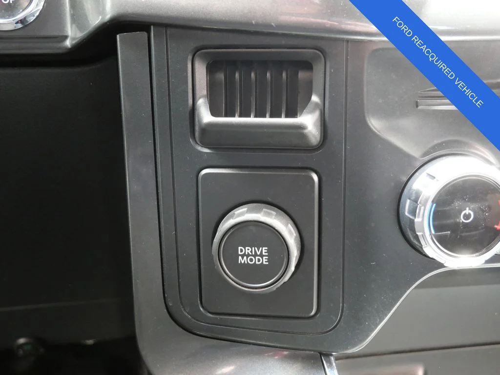 Used 2022 Red Ford XLT image 19