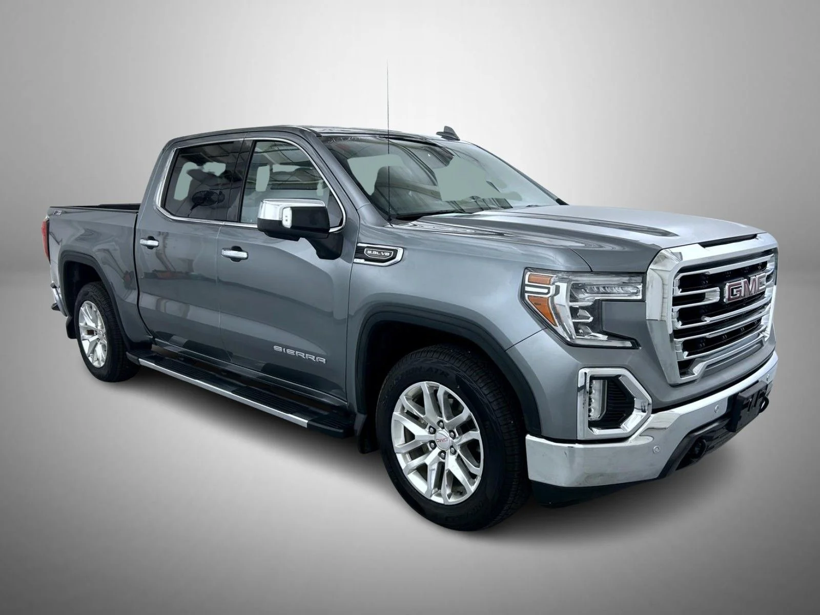 Used 2021 Gray GMC SLT image 3
