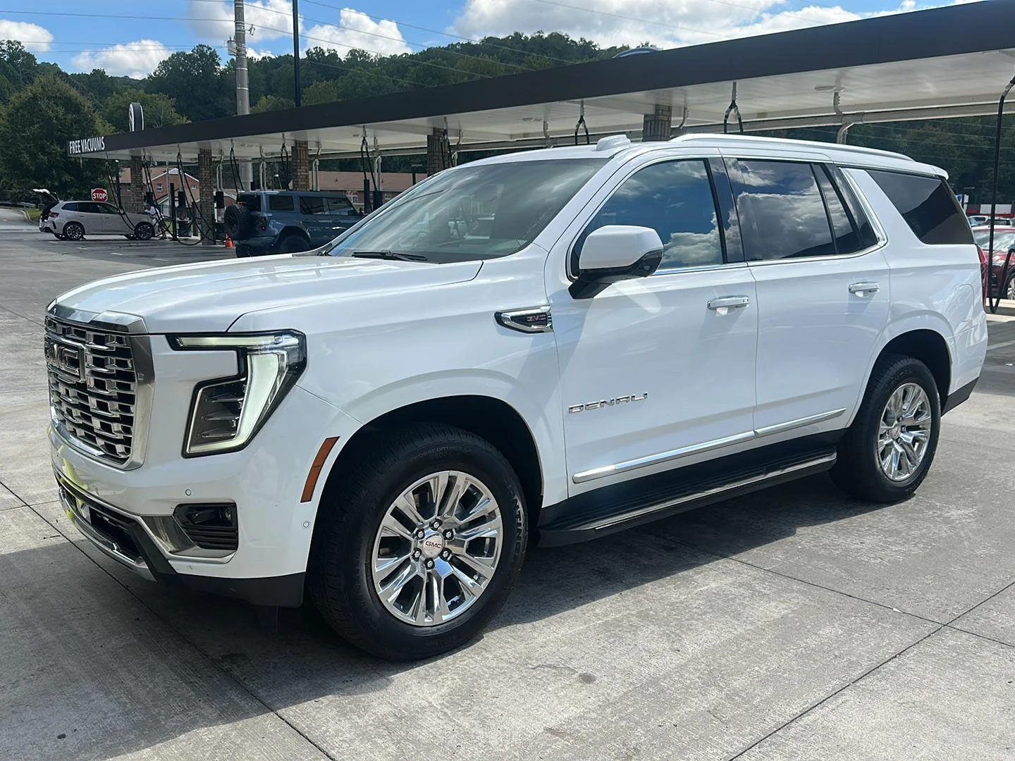 2025 GMC Yukon Denali