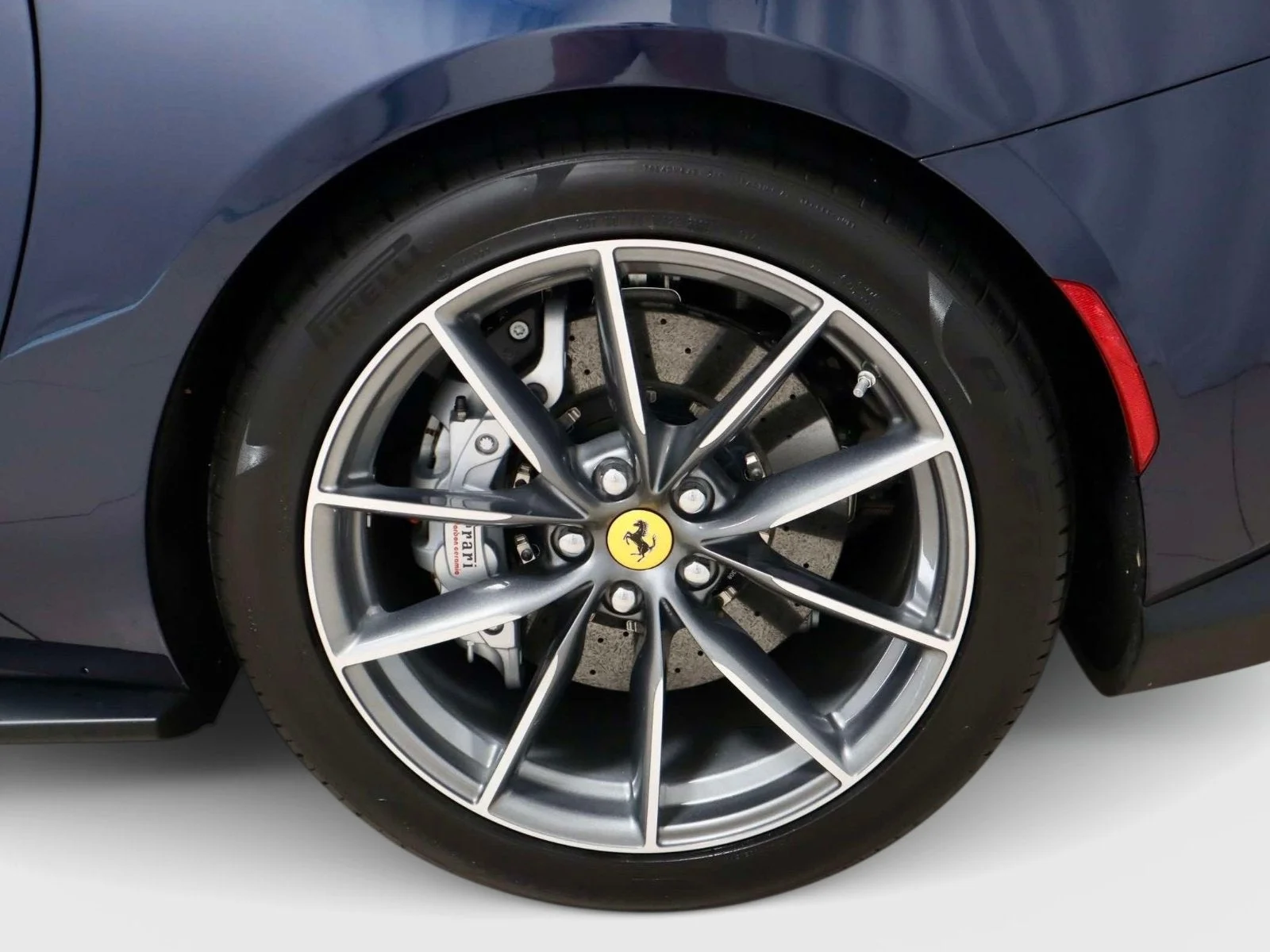 Certified Used 2023 Extra Sample Ferrari  image 9