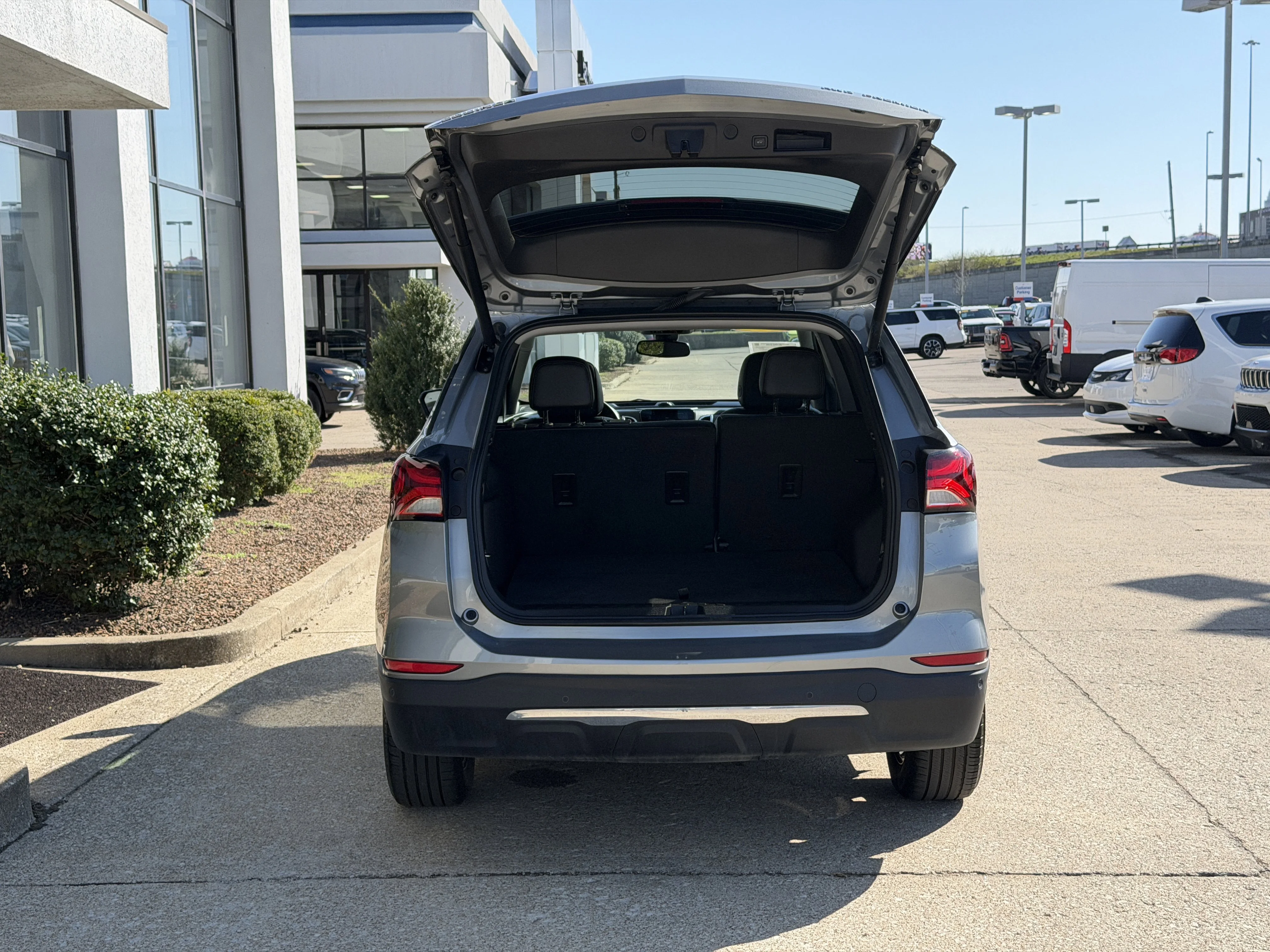 Used 2023 Sterling Gray Metallic Chevrolet Premier image 11