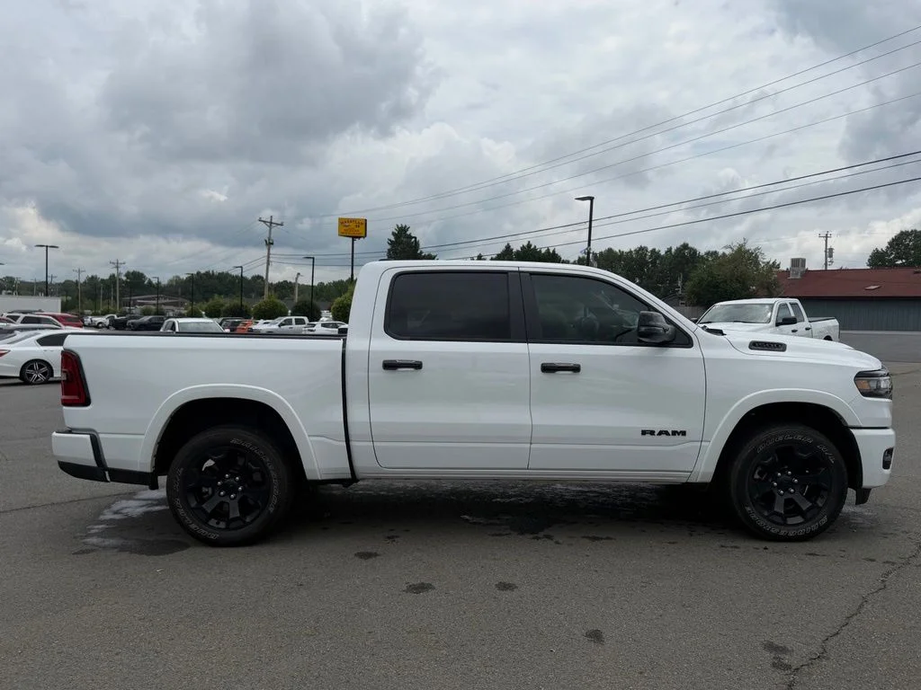 Used 2025 White Ram Big Horn/Lone Star image 2